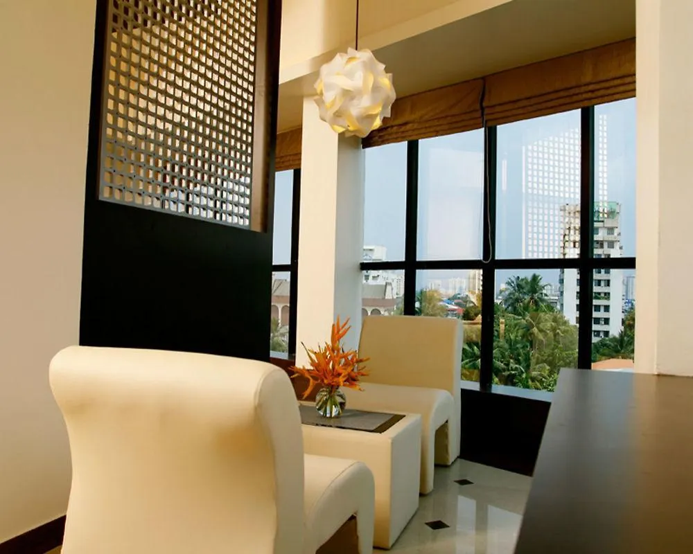 Imperial Regency Hotel Kochi