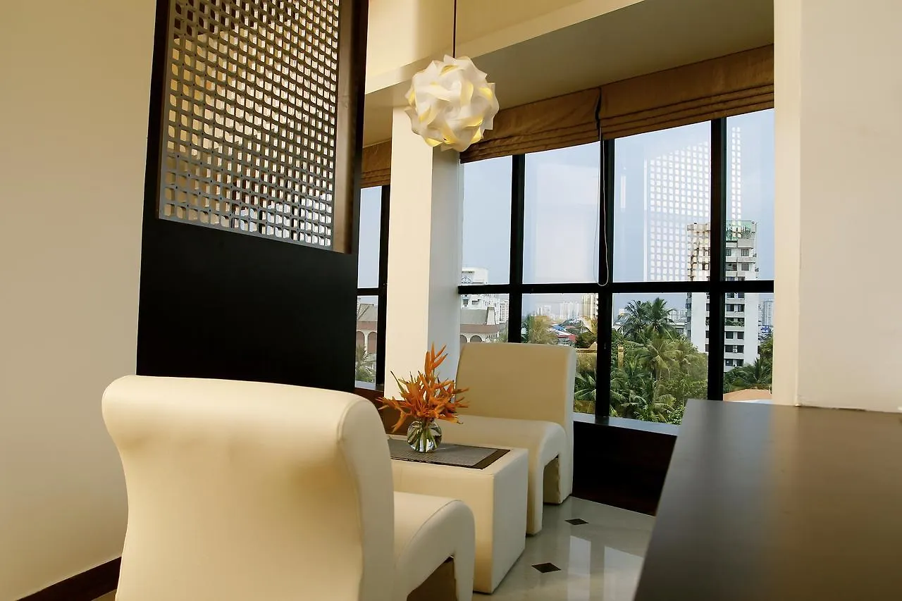 Imperial Regency Hotel Kochi