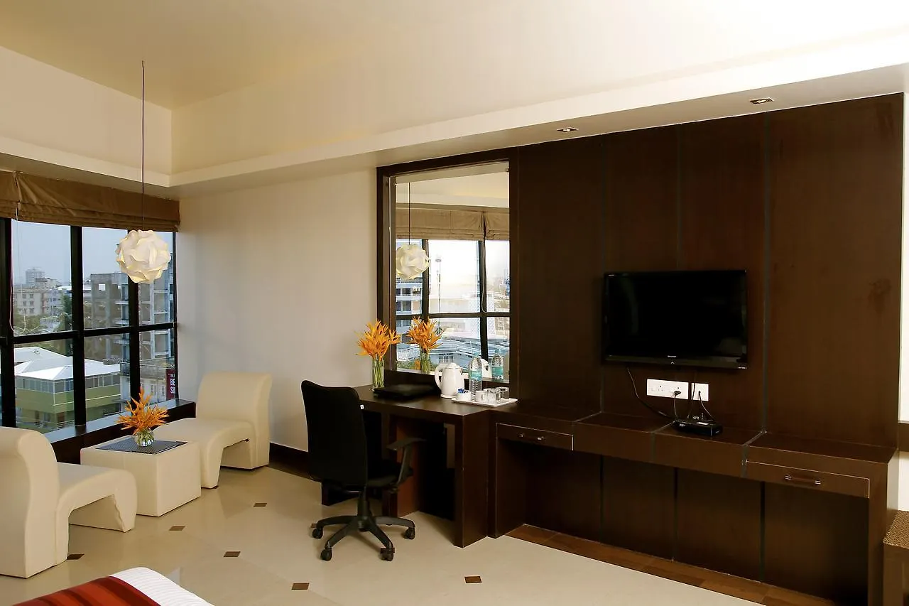 Imperial Regency Hotel Kochi
